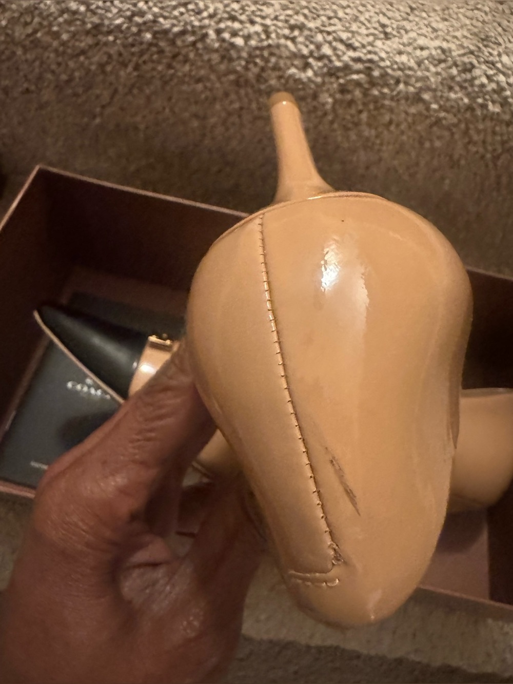 NWT Coach Two-Tone Tan and Black Pointed-Toe Pump - Picture 9 of 10